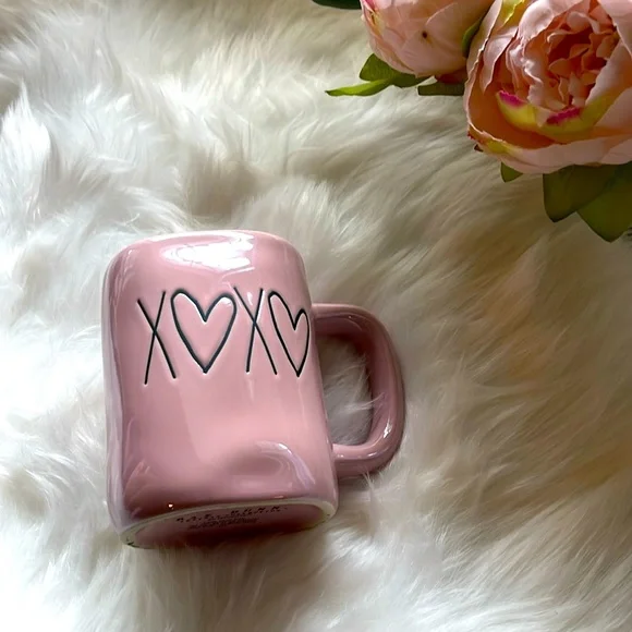 💕 Rae Dunn xoxo Mug New - Picture 1 of 3